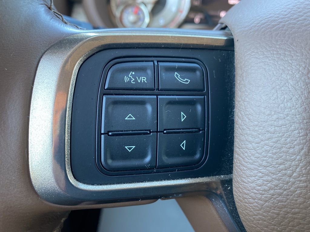 Used 2019 RAM 2500 Limited AWD/4WD image 33