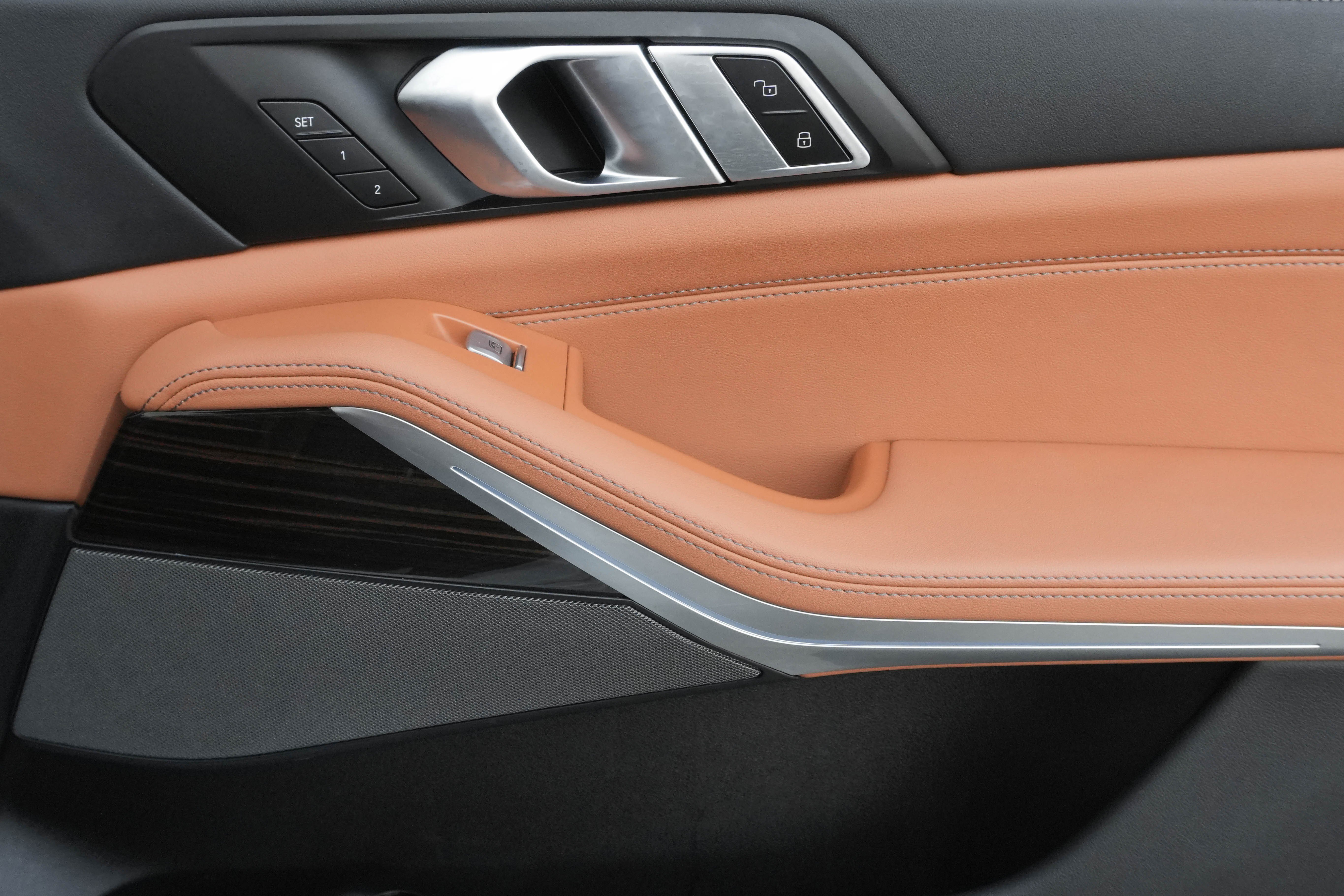 Certified 2025 BMW X7 xDrive40i image 32