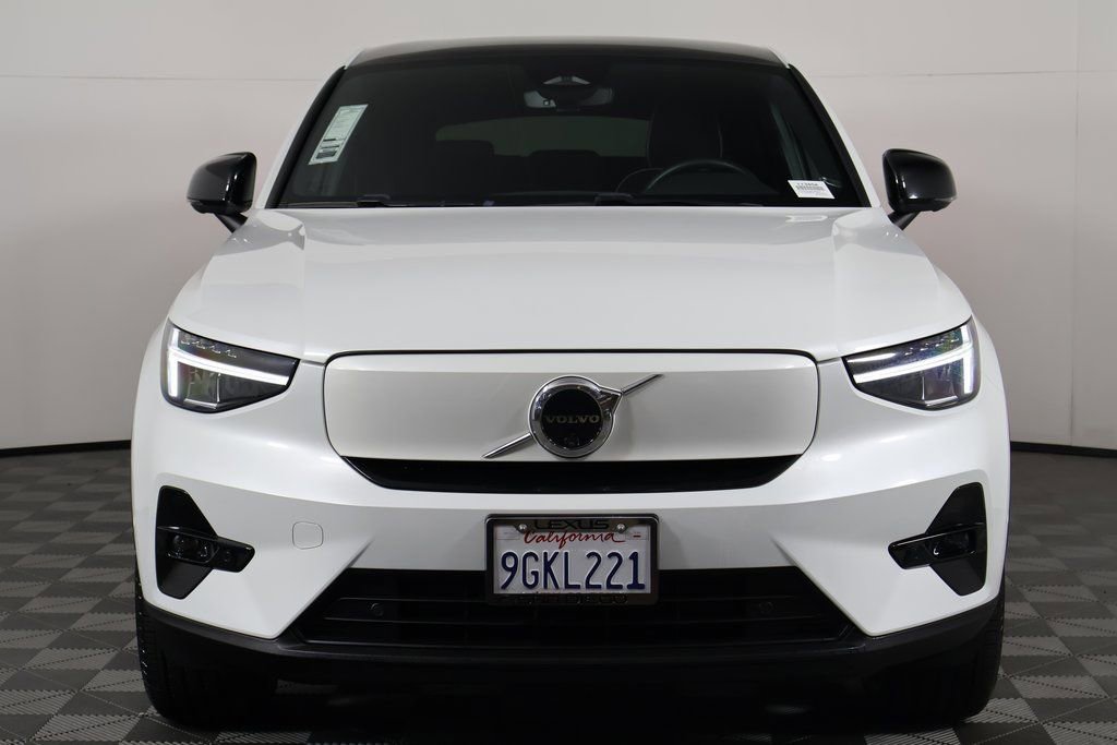 Used 2023 Volvo C40 P8 Recharge Plus image 2