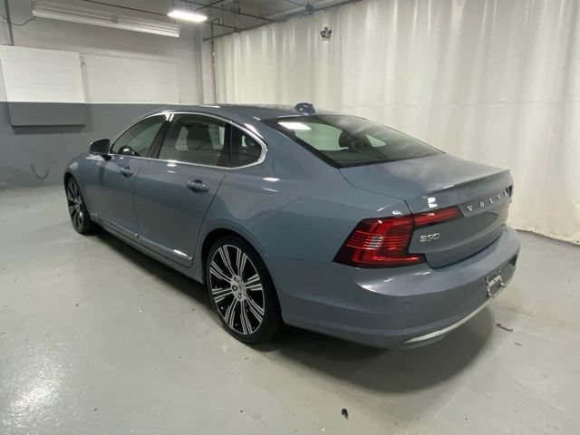 Used 2023 Volvo S90 B6 Plus w/ Protection Package Premier AWD/4WD image 2