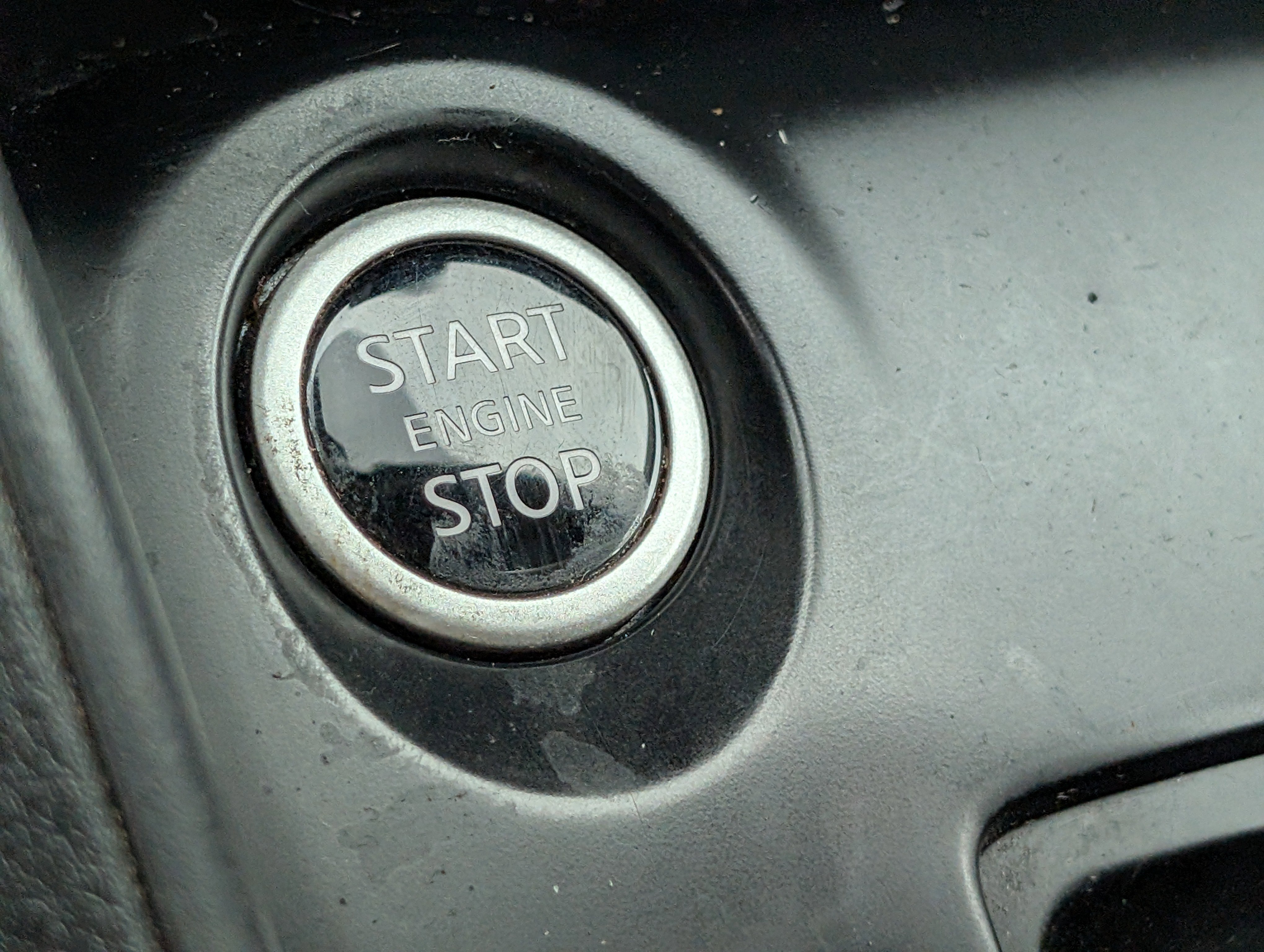 Used 2024 Nissan Kicks S image 21