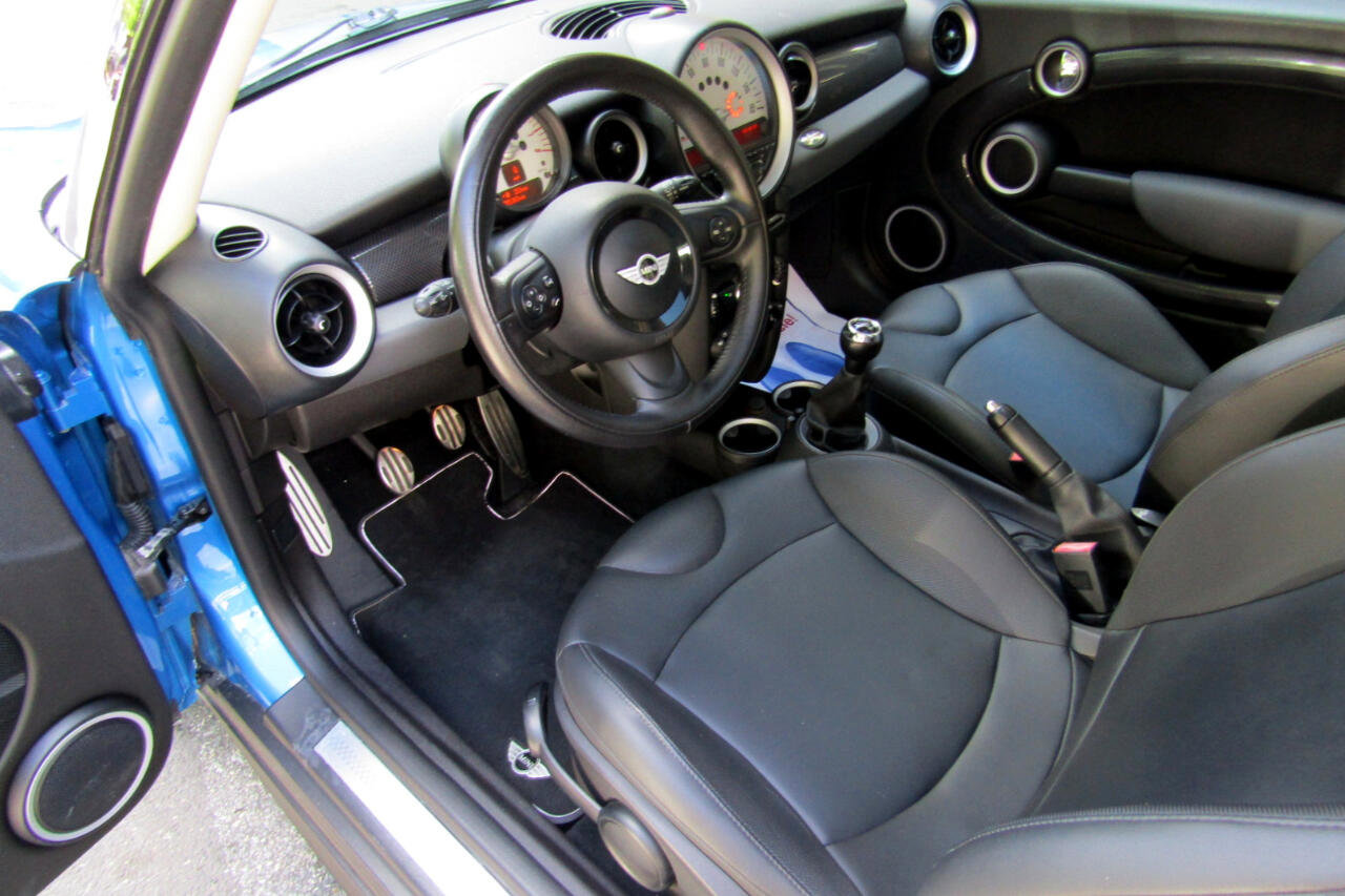 Used 2012 MINI Cooper Clubman S image 36