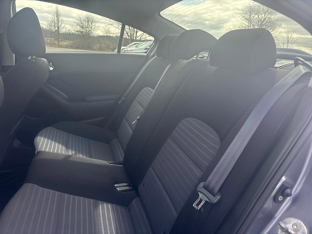 Used 2018 Kia Forte S image 14