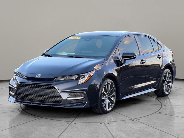Certified 2022 Toyota Corolla SE FWD image 2