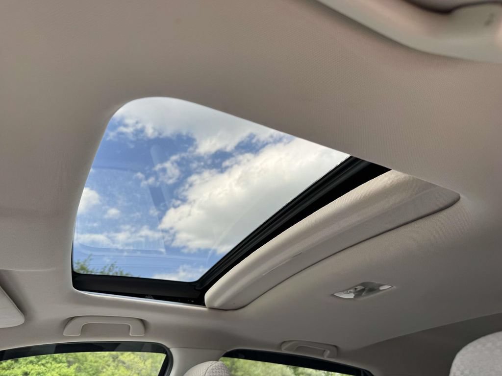 Used 2016 Honda CR-V EX image 5
