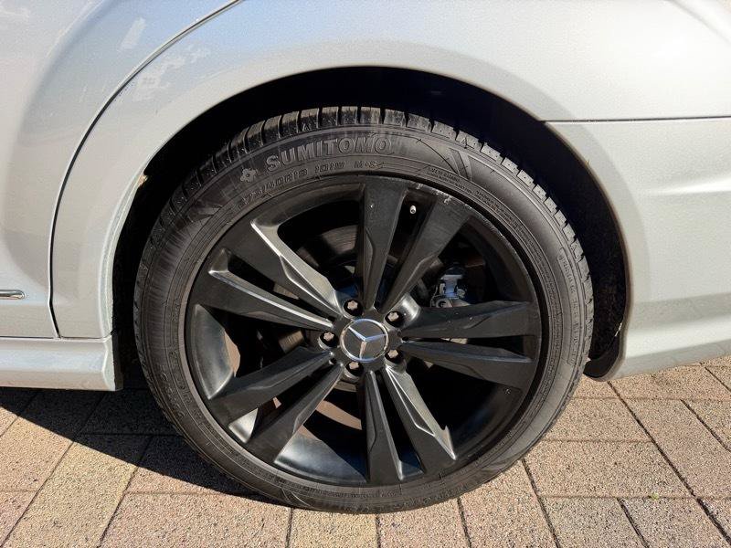 Used 2010 Mercedes-Benz S 550 image 17