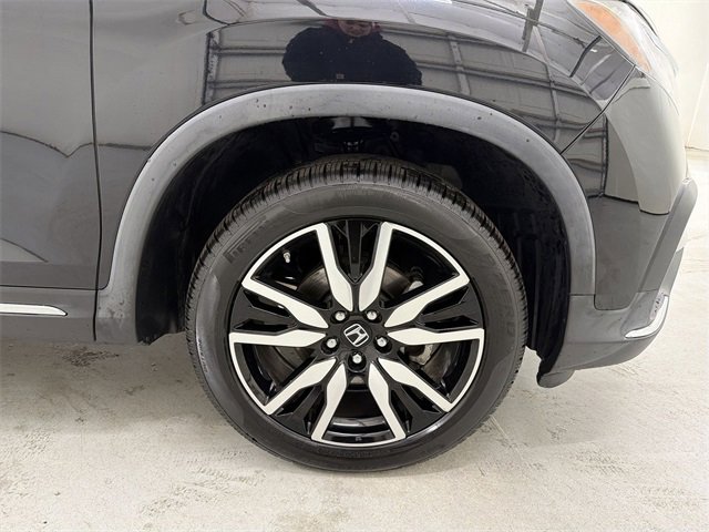 Used 2019 Honda Pilot Touring image 14
