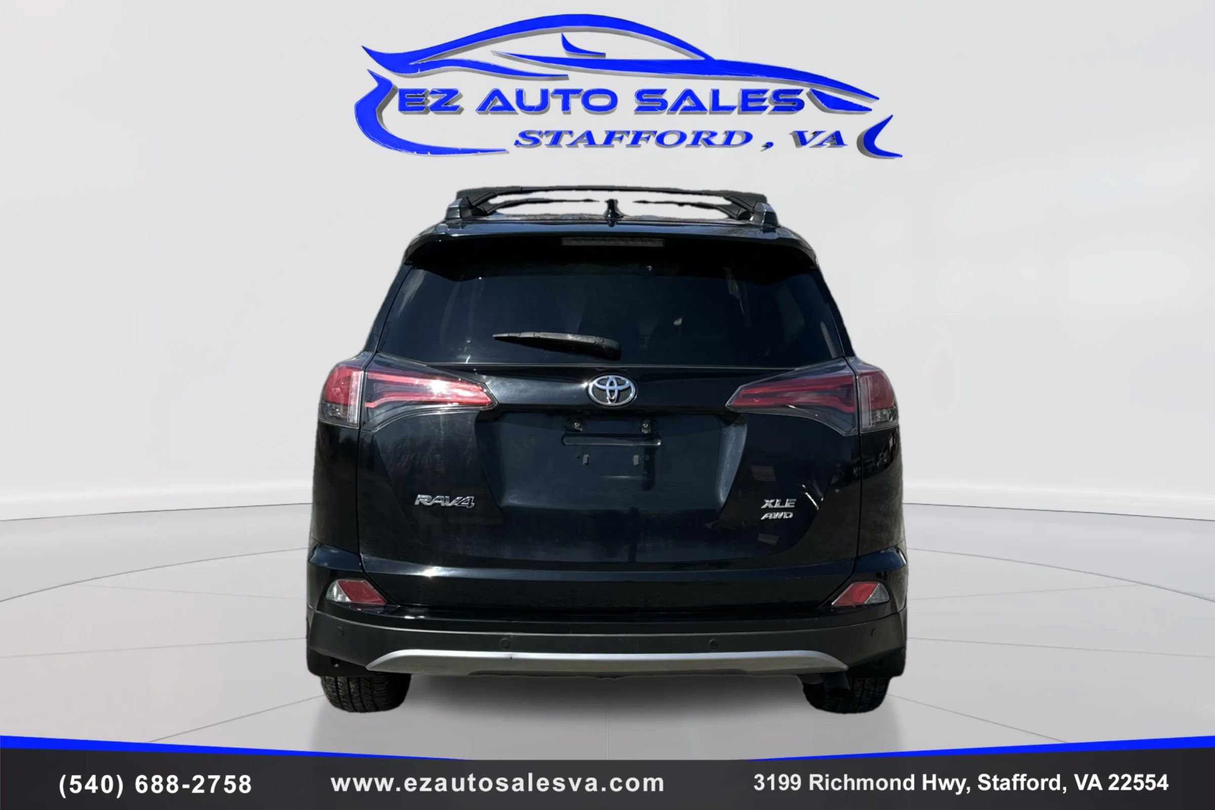Used 2018 Toyota RAV4 XLE image 6
