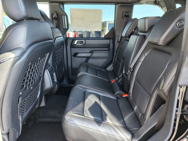 New 2025 Ford Bronco Badlands w/ Sasquatch Package AWD/4WD image 16