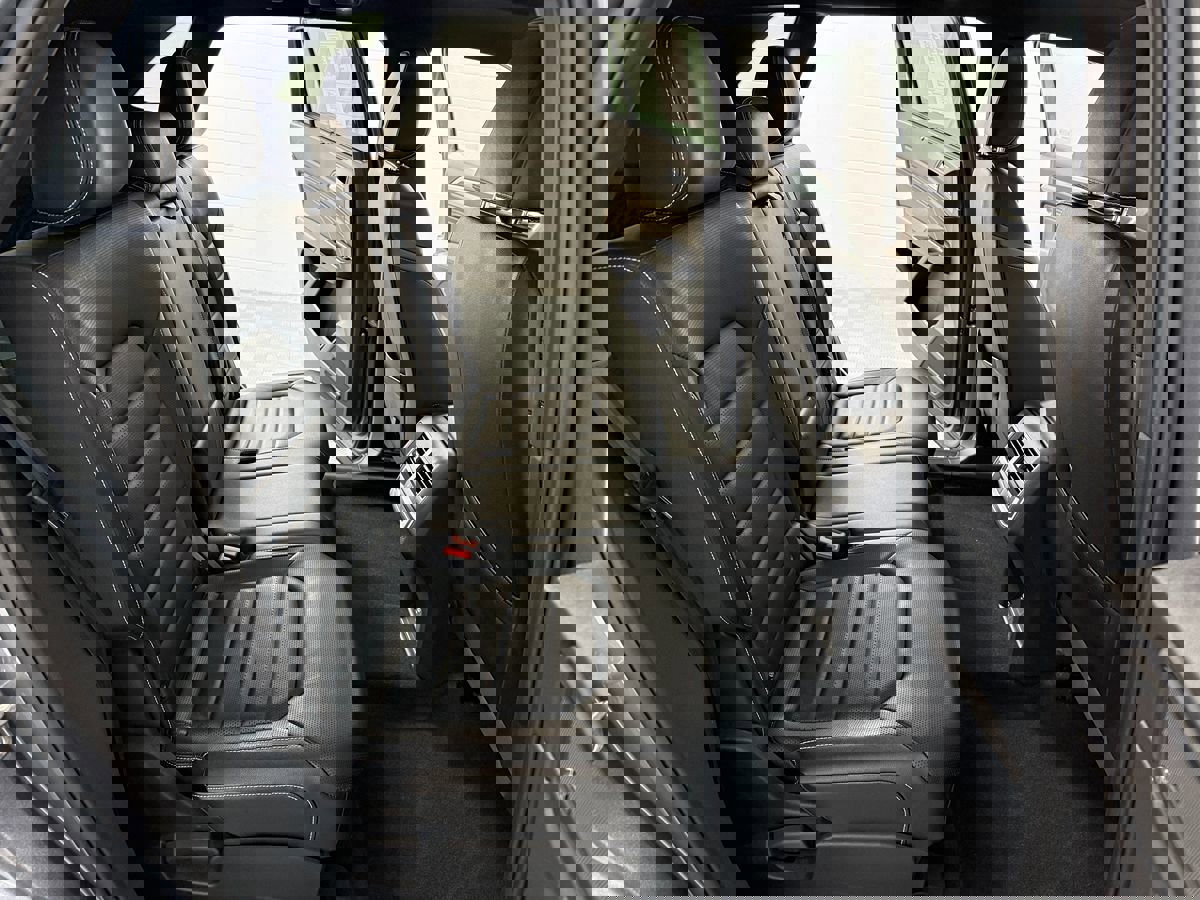 Used 2021 Volkswagen Atlas Cross Sport SEL Premium image 14