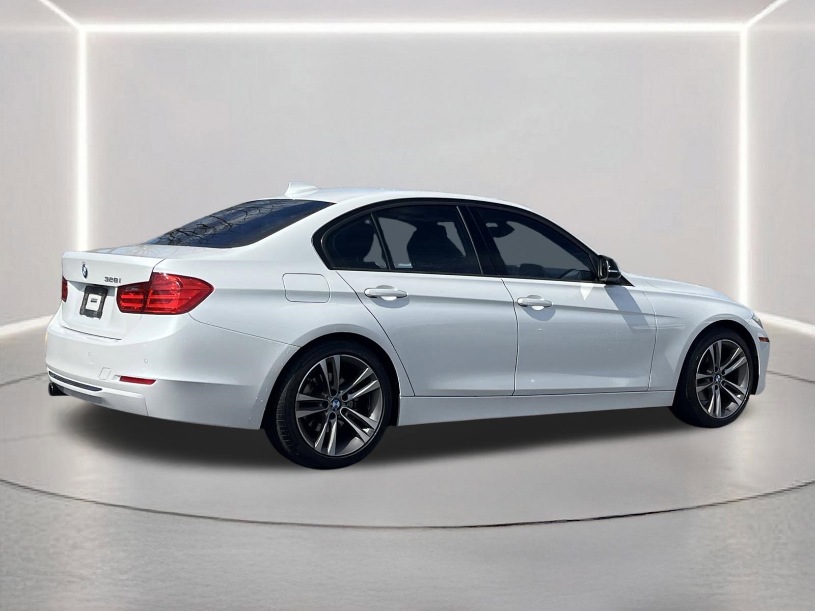 Used 2014 BMW 328i Sedan image 24