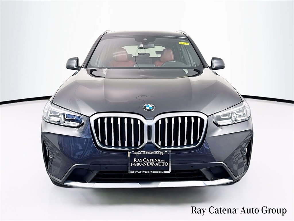 Certified 2022 BMW X3 xDrive30i w/ Convenience Package image 2