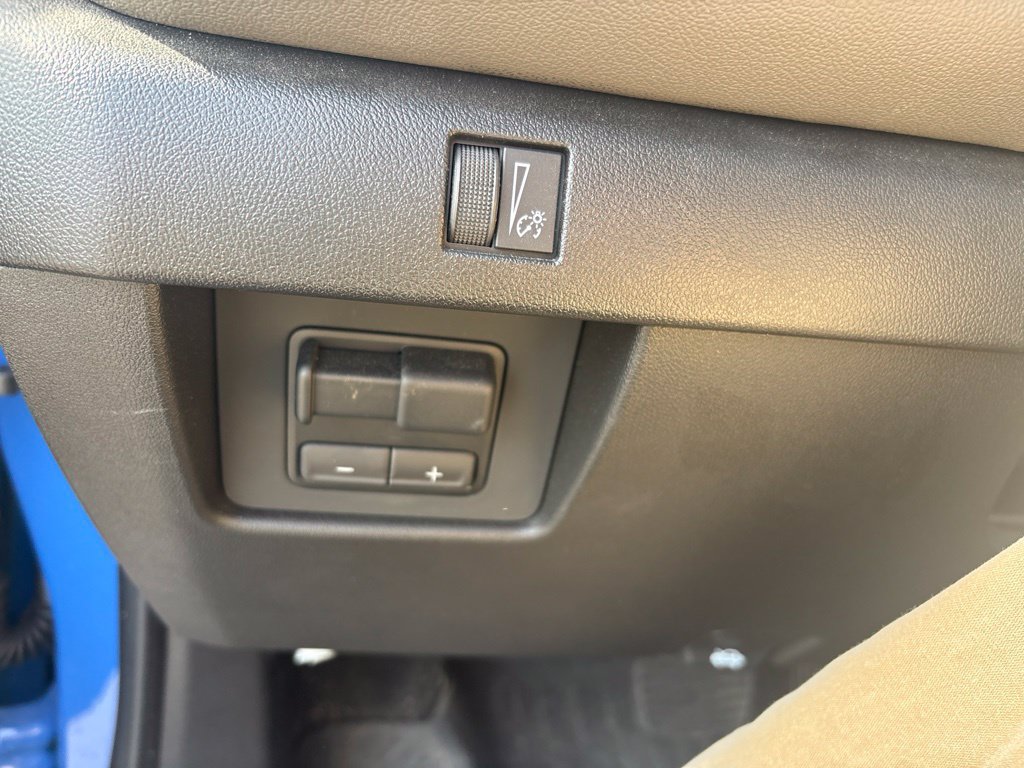 Used 2025 Chevrolet Colorado ZR2 w/ Technology Package AWD/4WD image 29