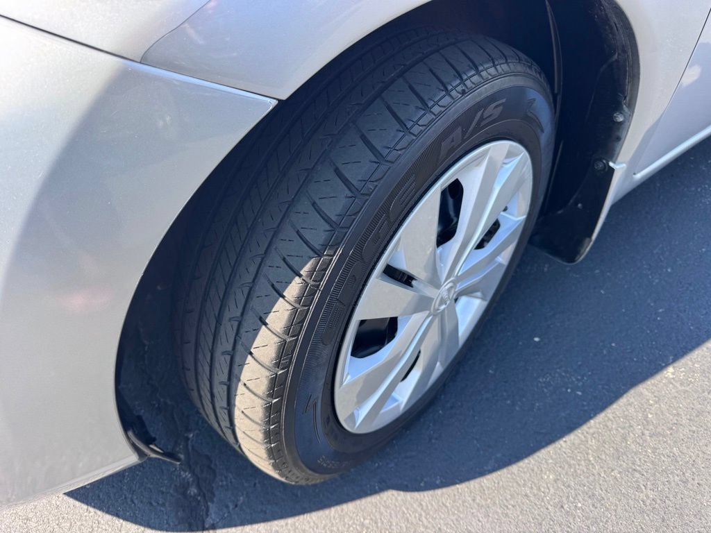 Used 2018 Nissan Versa Note S FWD image 29