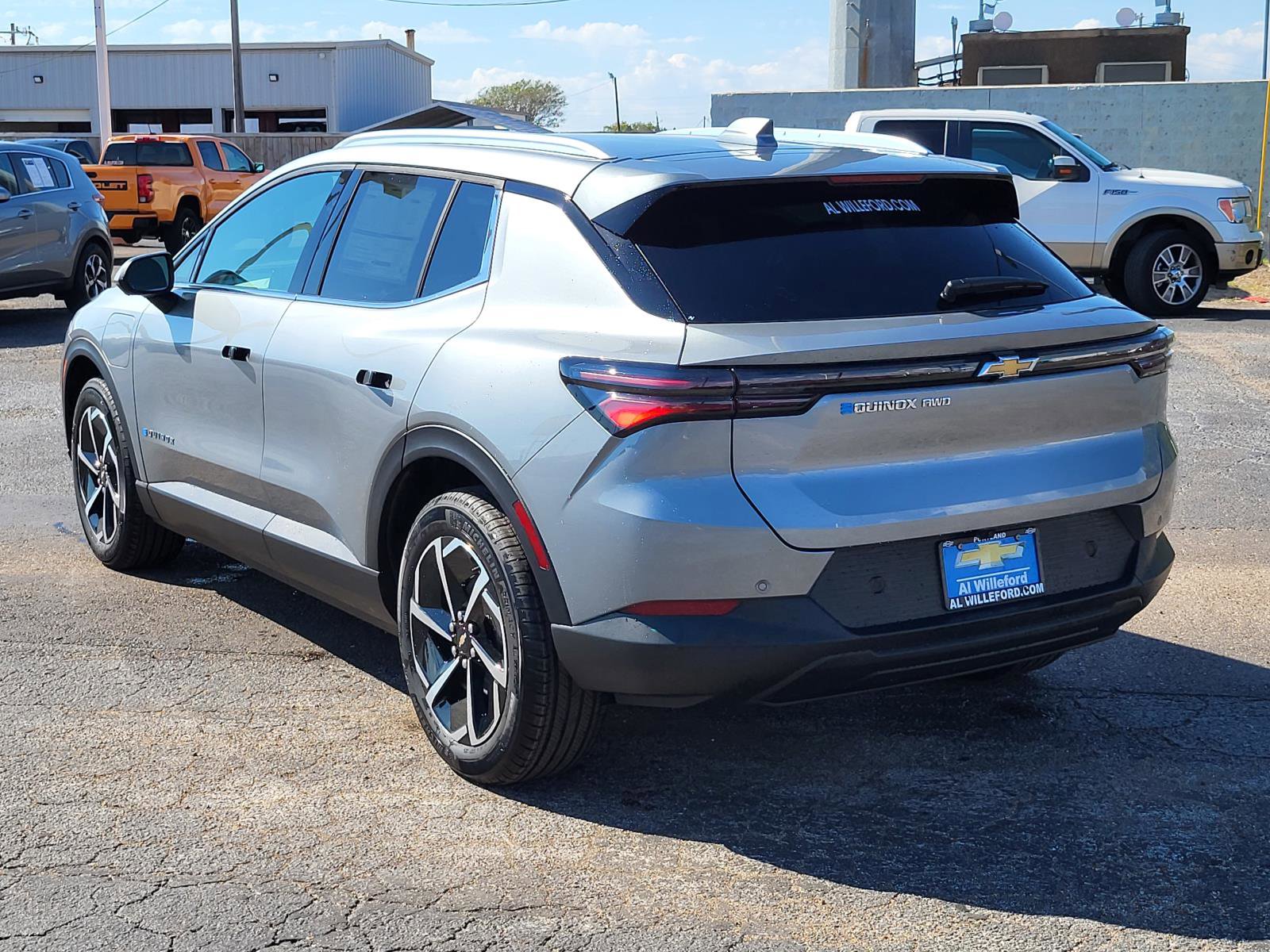 New 2026 Chevrolet Equinox EV LT image 3
