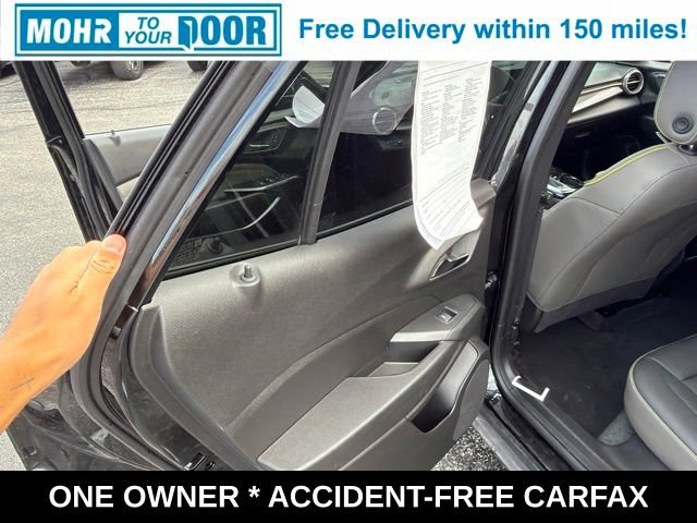 Used 2024 Chevrolet Trax ACTIV w/ Sunroof Package FWD image 34