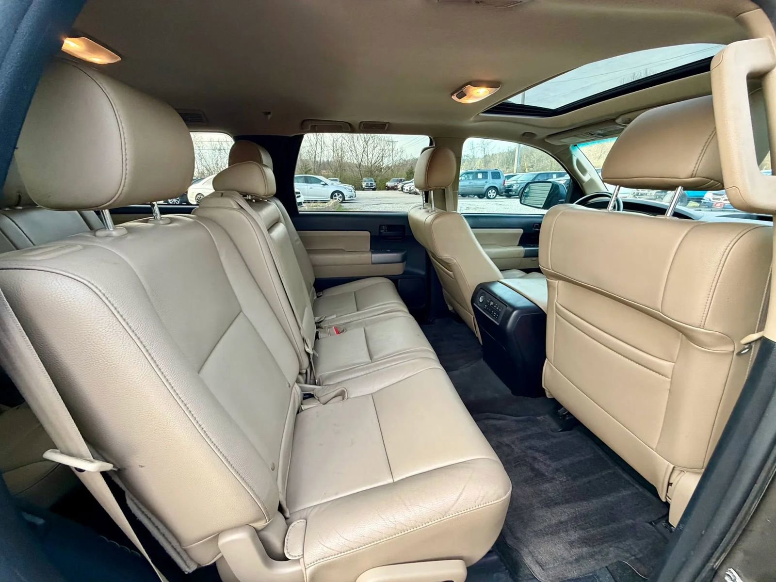 Used 2013 Toyota Sequoia SR5 w/ Premium Pkg image 14
