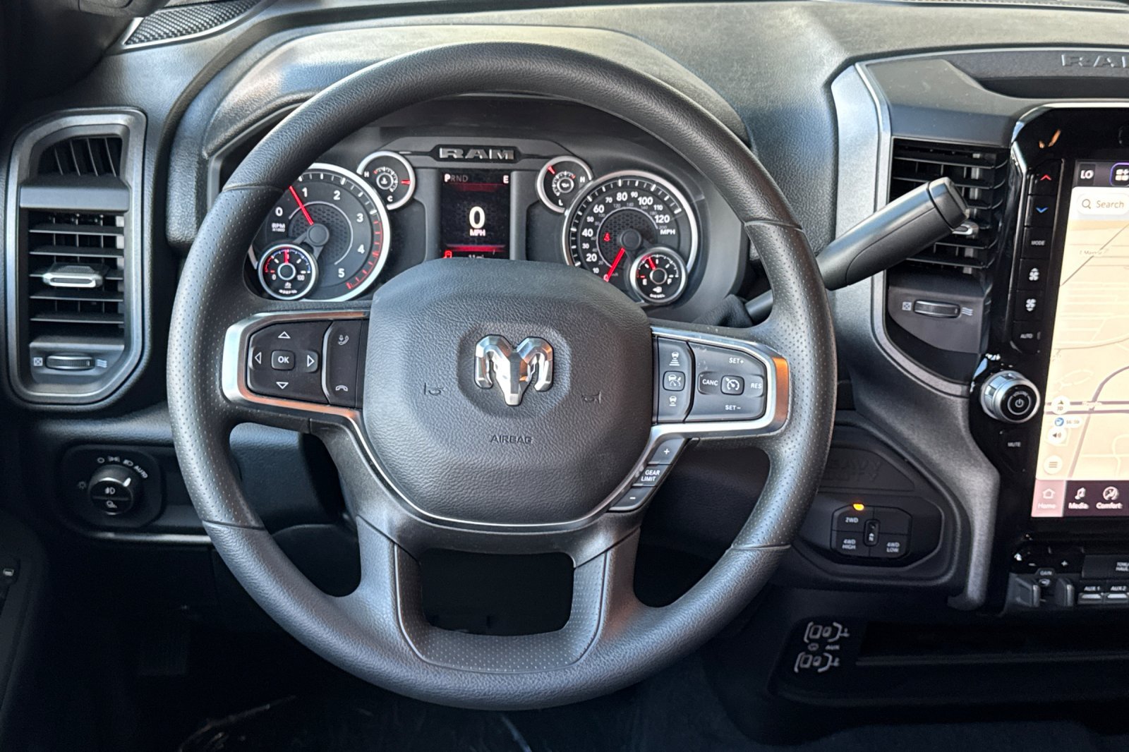New 2027 RAM 3500 Tradesman AWD/4WD image 13
