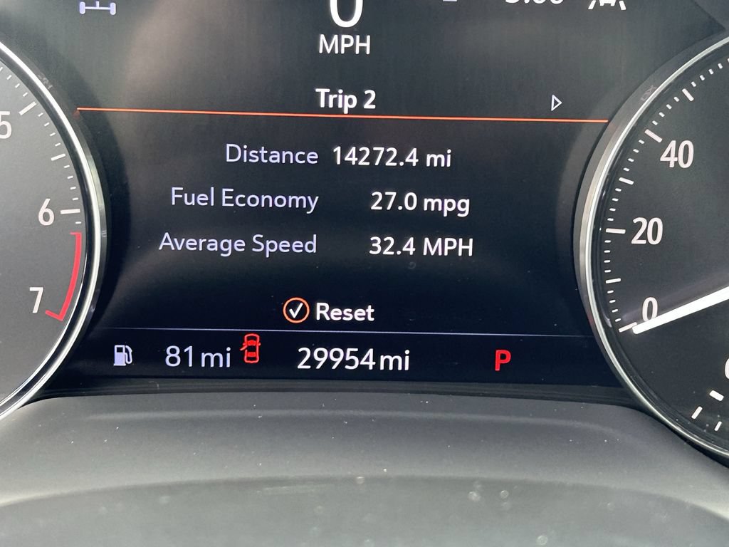 Used 2023 Buick Envision Essence AWD/4WD image 32