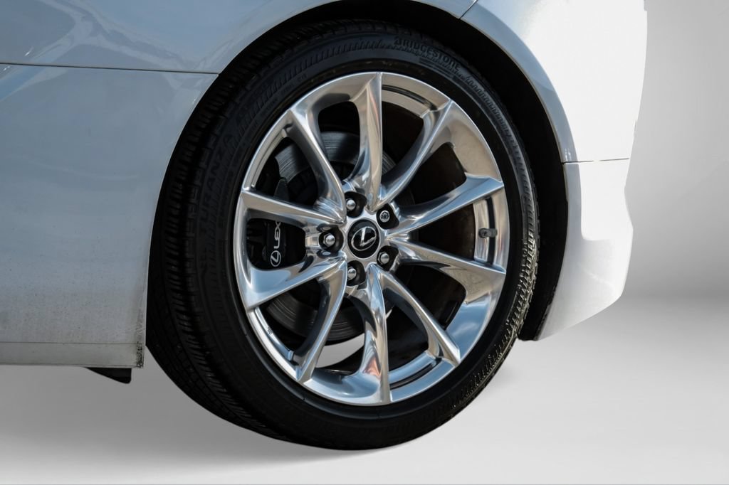 Used 2018 Lexus LC 500 Coupe w/ Touring Package RWD image 59
