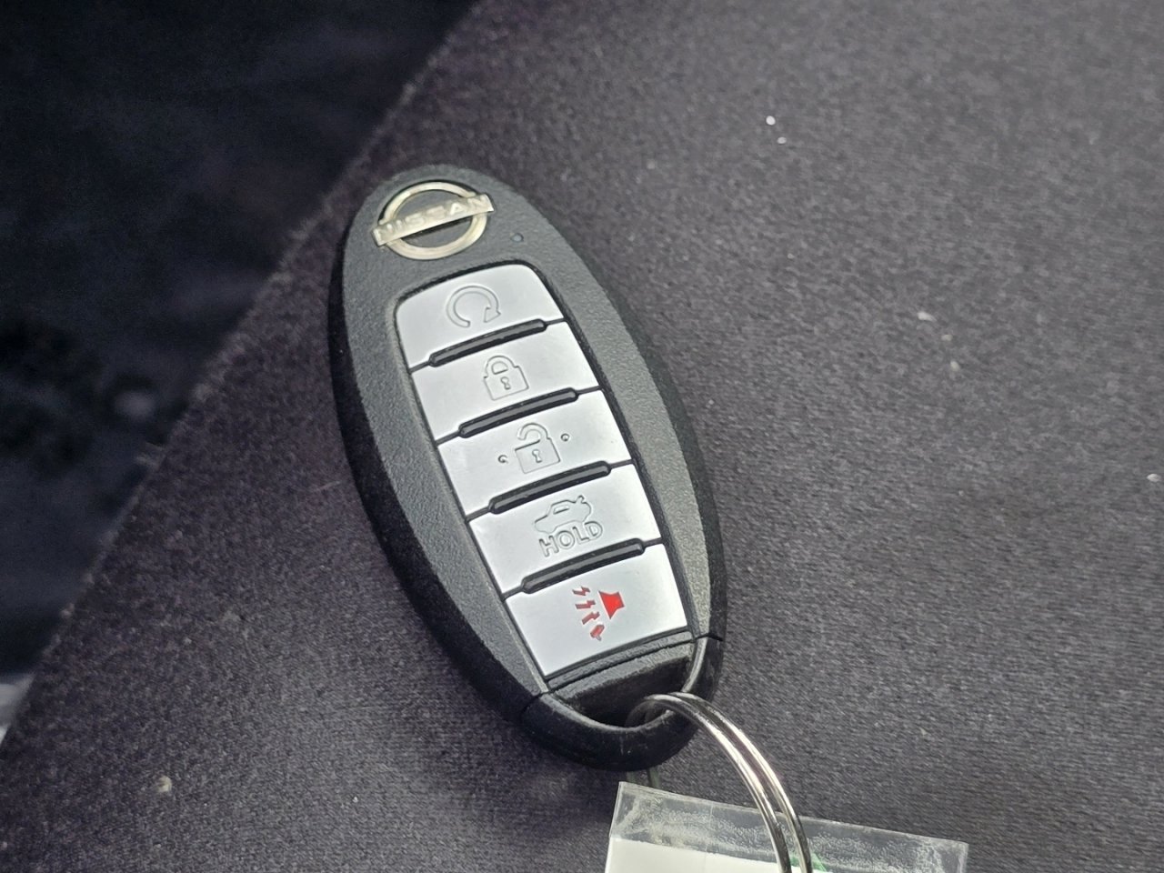 Used 2024 Nissan Altima 2.5 SV AWD/4WD image 31
