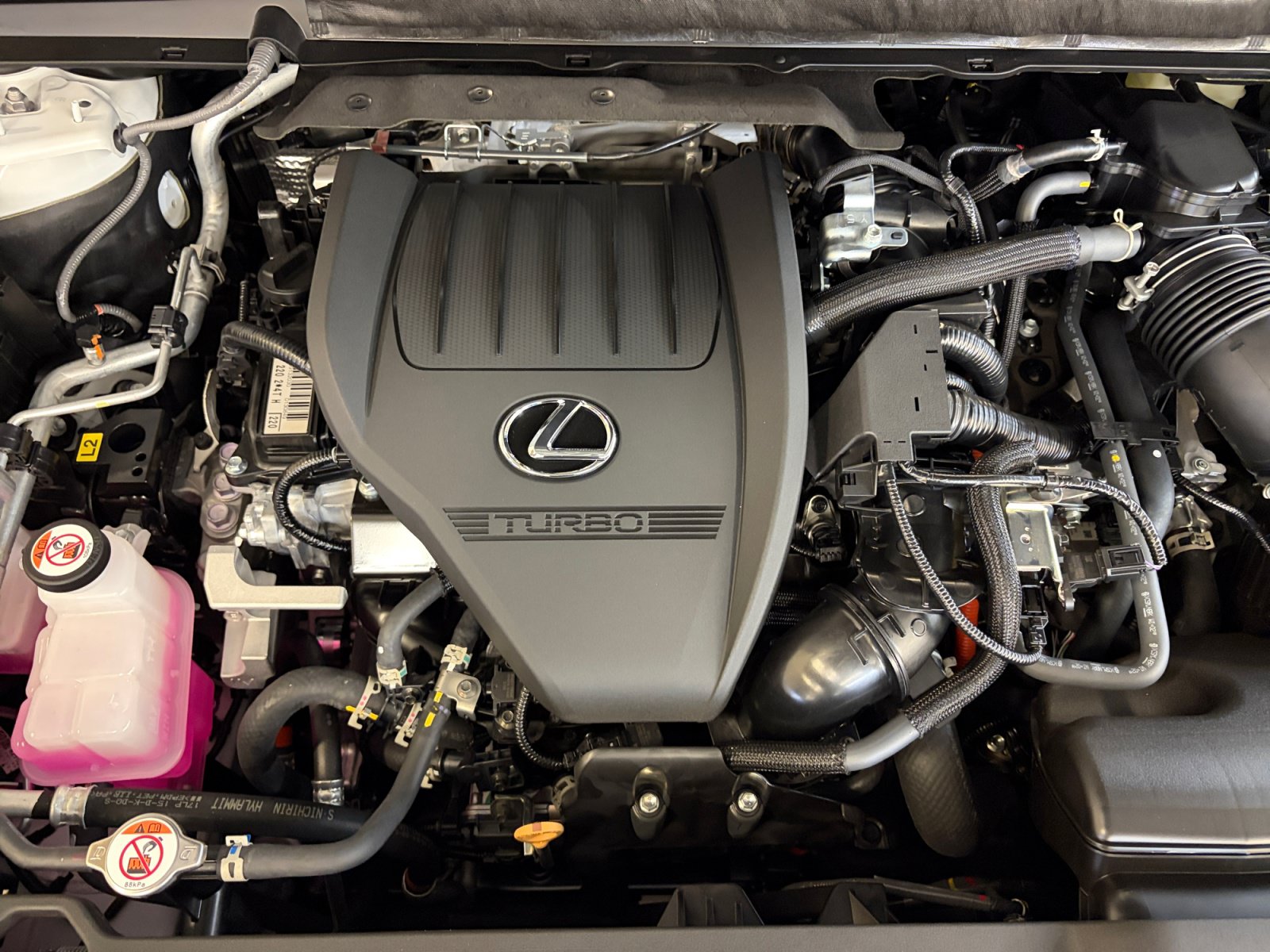 New 2026 Lexus RX 500h F Sport w/ Convenience Package AWD/4WD image 21