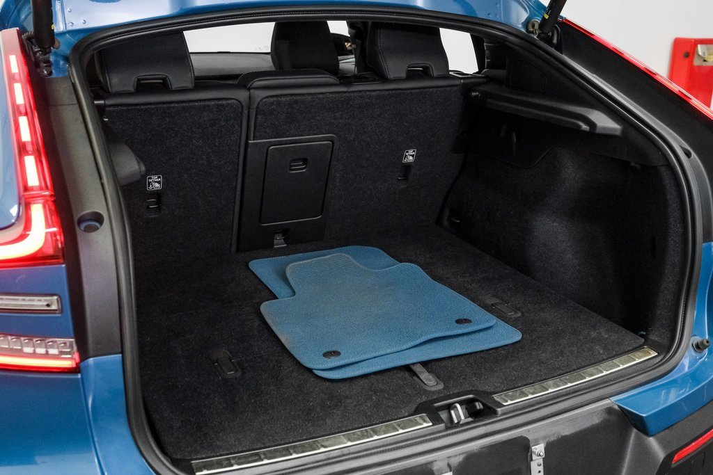 Used 2023 Volvo C40 P8 Recharge Ultimate image 52