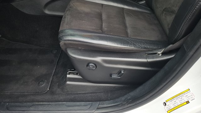 Used 2020 Jeep Grand Cherokee Altitude RWD image 5