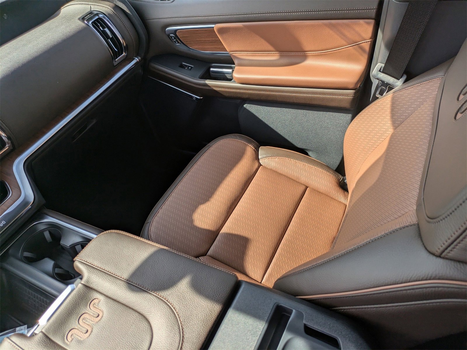 New 2025 Ford Expedition King Ranch image 21