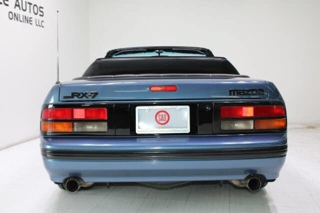 Used 1988 MAZDA RX-7 Convertible RWD image 4