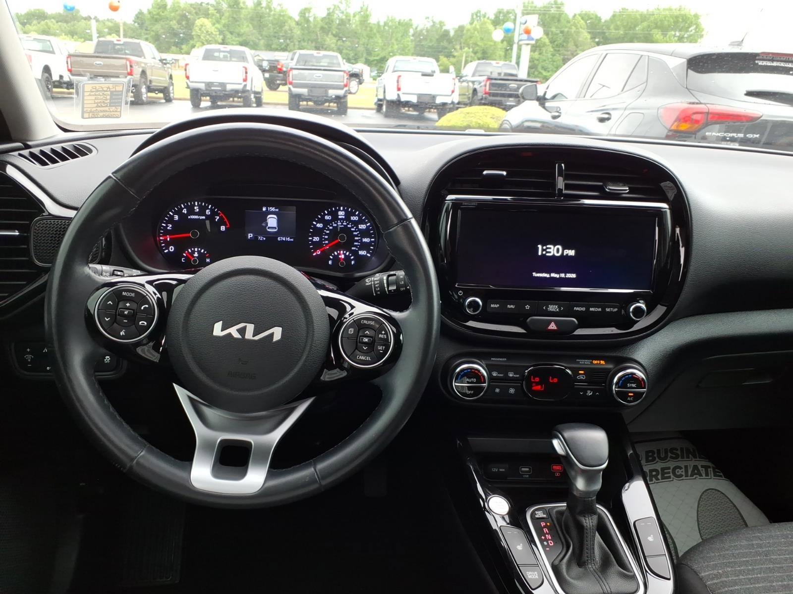 Used 2022 Kia Soul EX FWD image 9