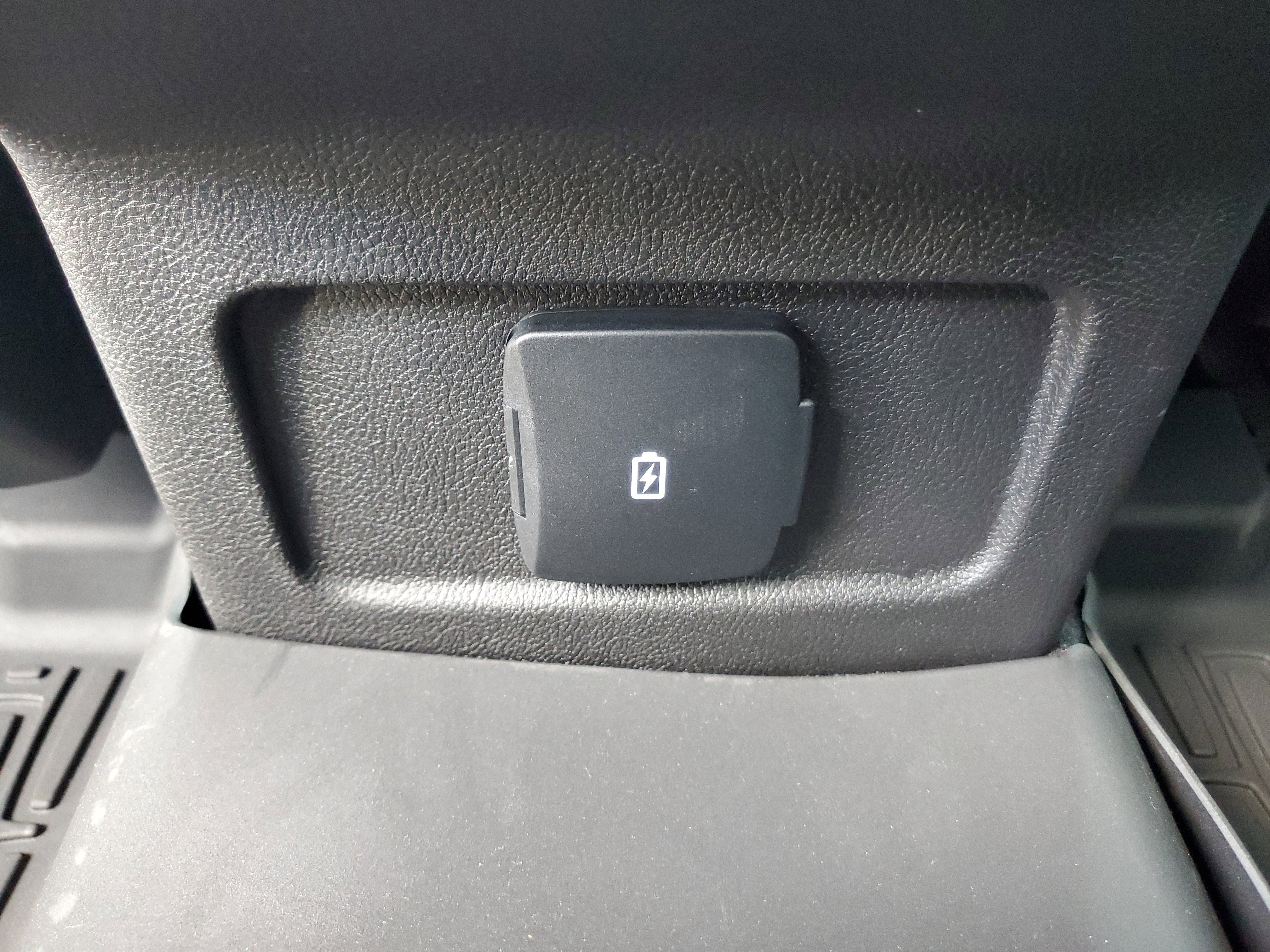 New 2025 Lincoln Corsair Grand Touring w/ Rear Removable Package Tray image 26