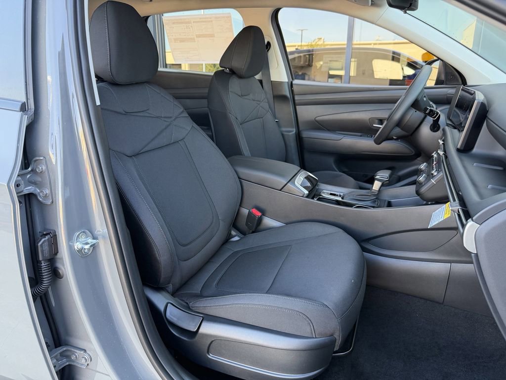 New 2026 Hyundai Tucson SE image 24