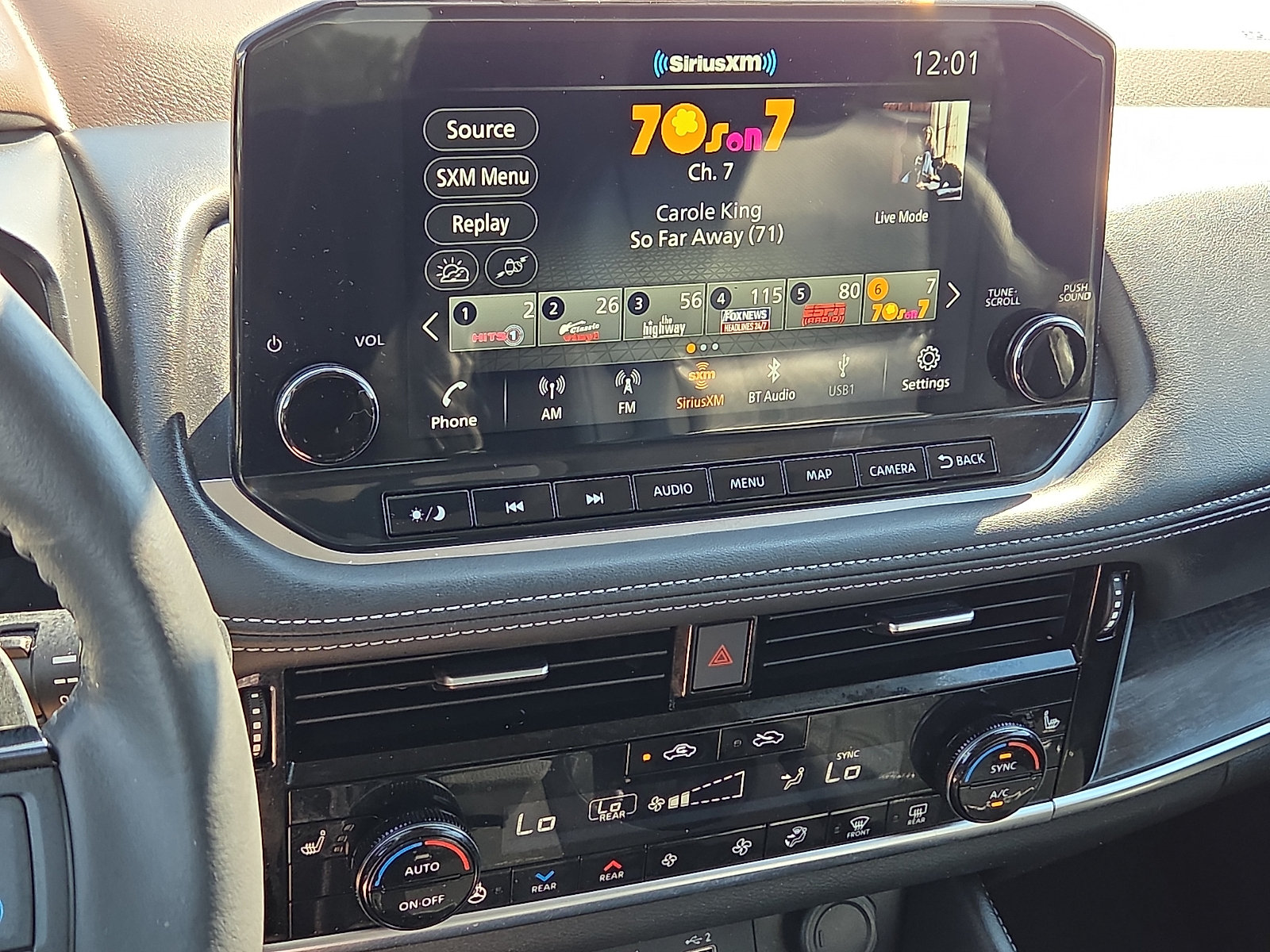 Used 2021 Nissan Rogue Platinum AWD/4WD image 17