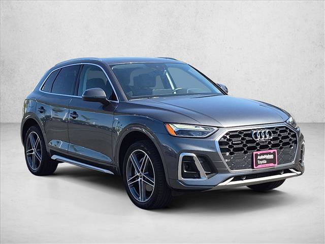 Used 2021 Audi Q5 e Premium Plus w/ Premium Plus Package AWD/4WD image 3