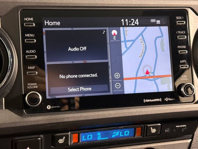 Used 2022 Toyota Tacoma TRD Sport w/ TRD Premium Sport Package AWD/4WD image 32