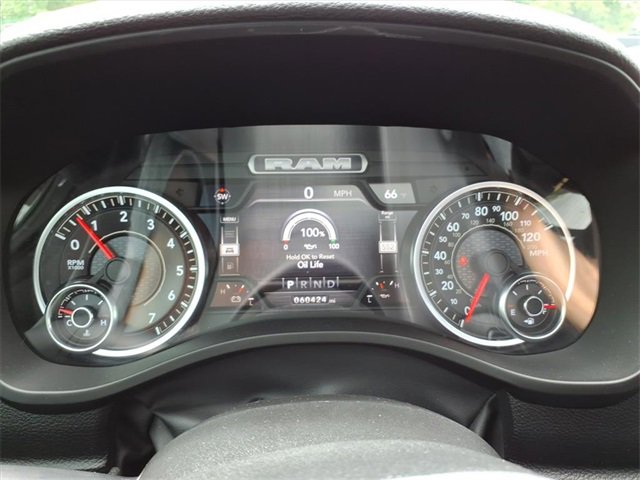 Used 2022 RAM 1500 Laramie w/ Sport Appearance Package image 17