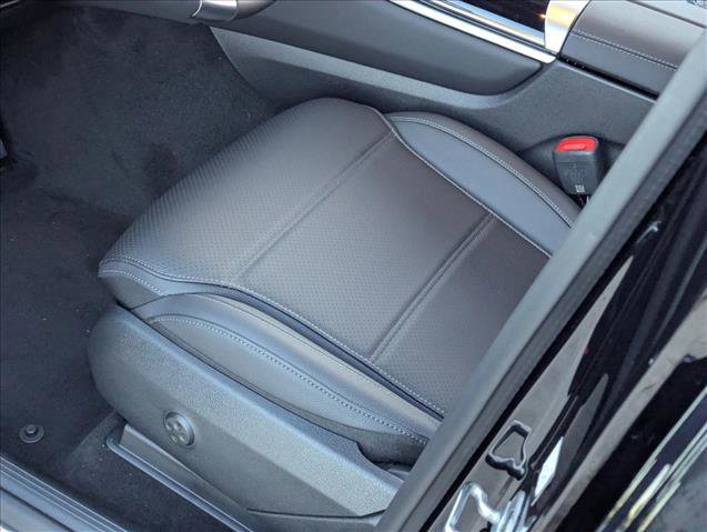 New 2026 Mercedes-Benz GLC 300 image 4