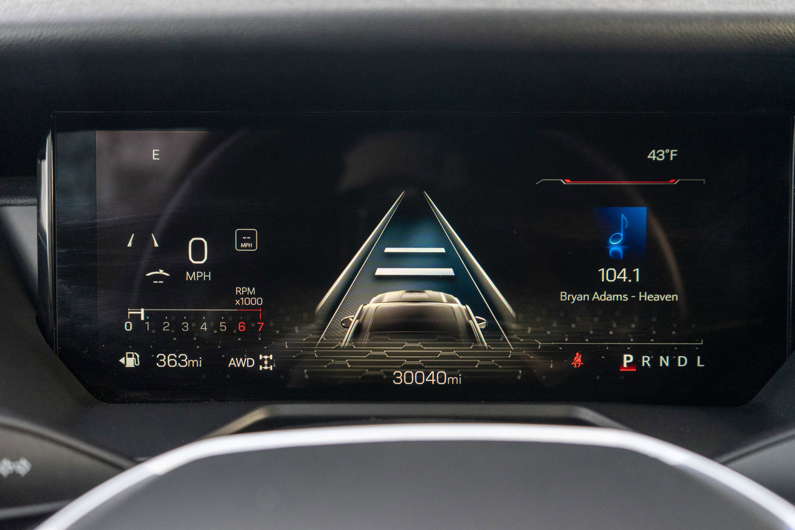 Used 2024 GMC Acadia Elevation image 12