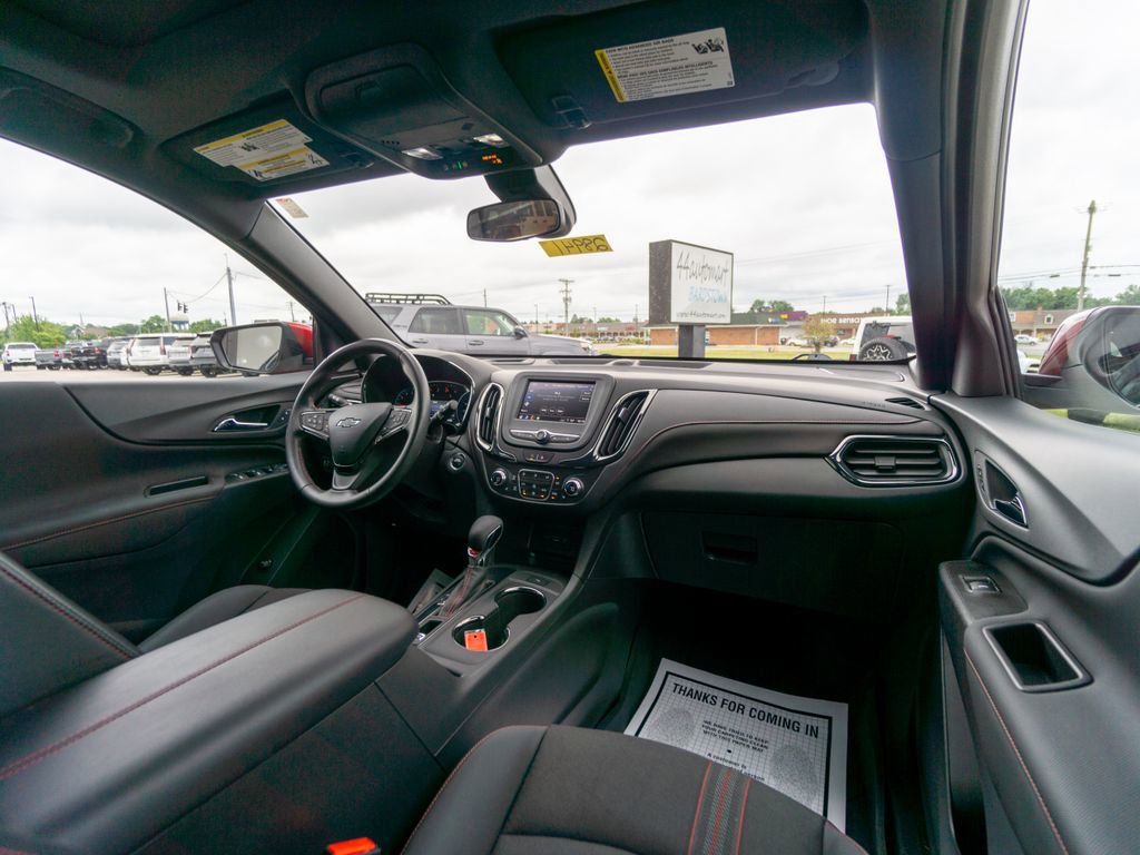 Used 2022 Chevrolet Equinox RS w/ LPO, Floor Liner Package image 29