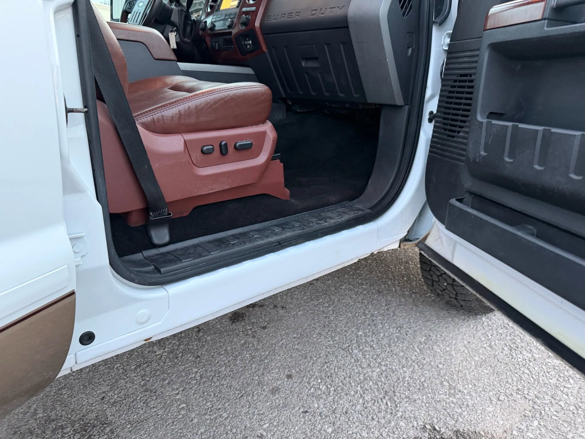 Used 2012 Ford F350 King Ranch image 18