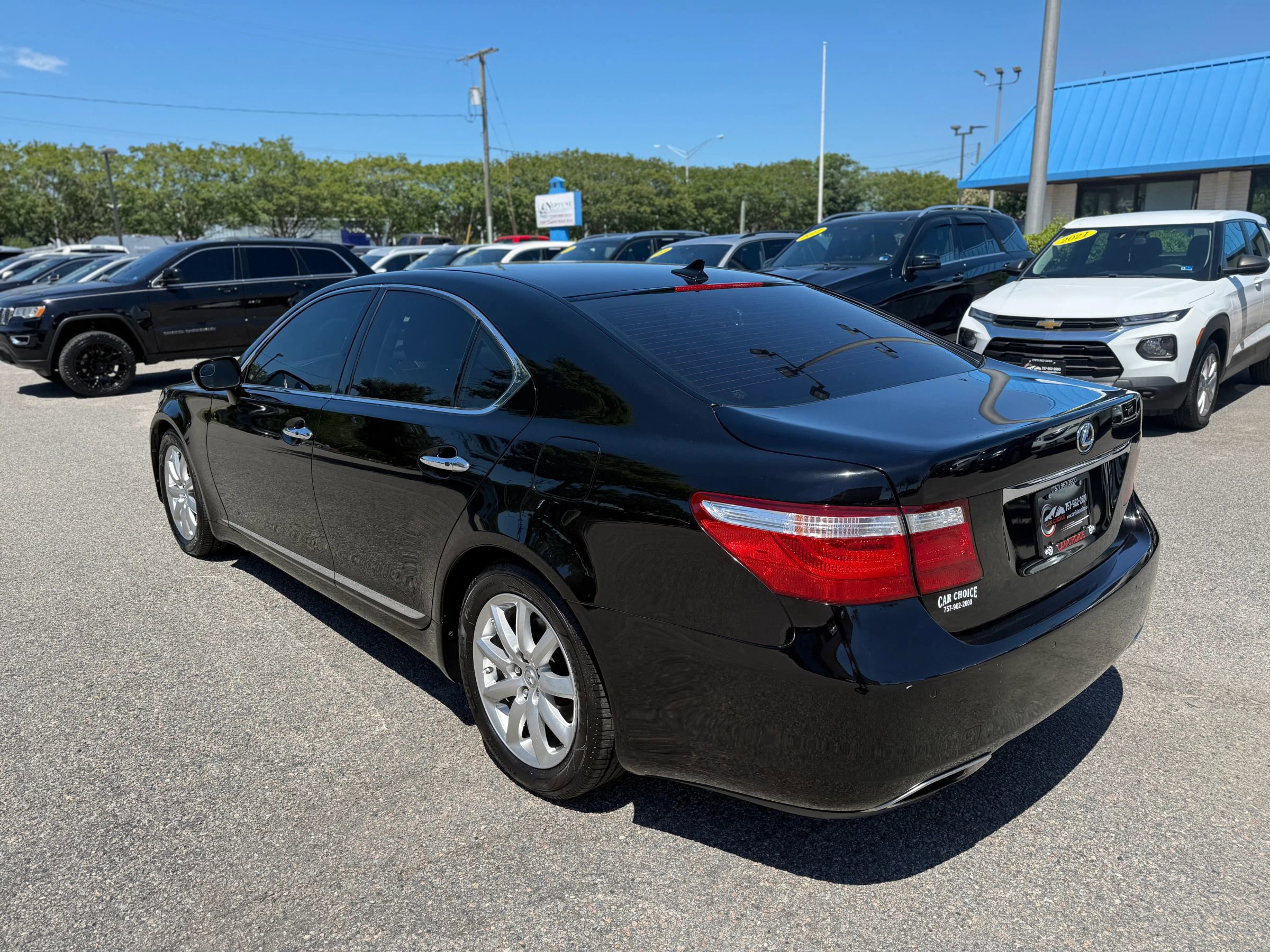 Used 2008 Lexus LS 460 RWD image 10