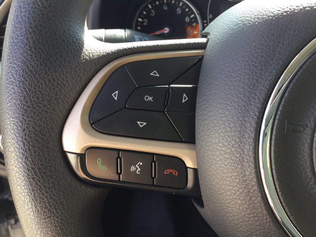 Used 2016 Jeep Renegade Sport w/ Power & Air Group AWD/4WD image 19