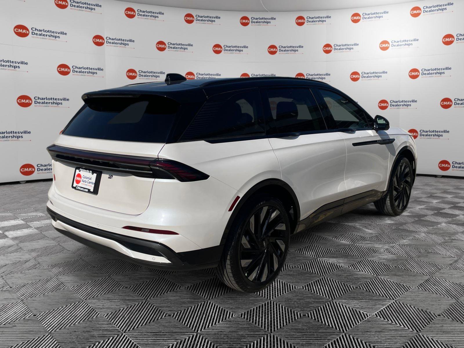 New 2026 Lincoln Nautilus Reserve AWD/4WD image 5
