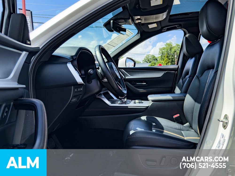 Used 2024 MAZDA CX-90 Plug-In Hybrid w/ Premium Plus AWD/4WD image 16