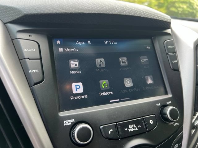 Used 2017 Hyundai Veloster FWD image 37