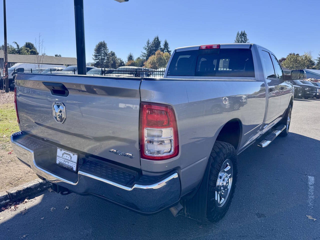 Used 2022 RAM 3500 Tradesman AWD/4WD image 3