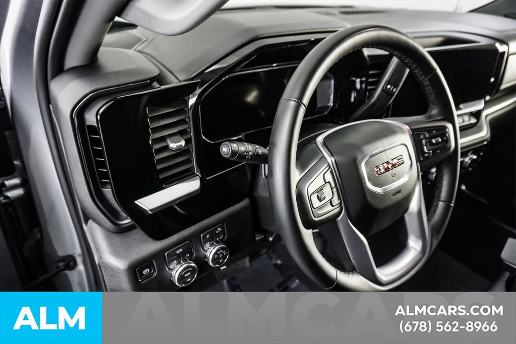 Used 2026 GMC Sierra 1500 SLT AWD/4WD image 31