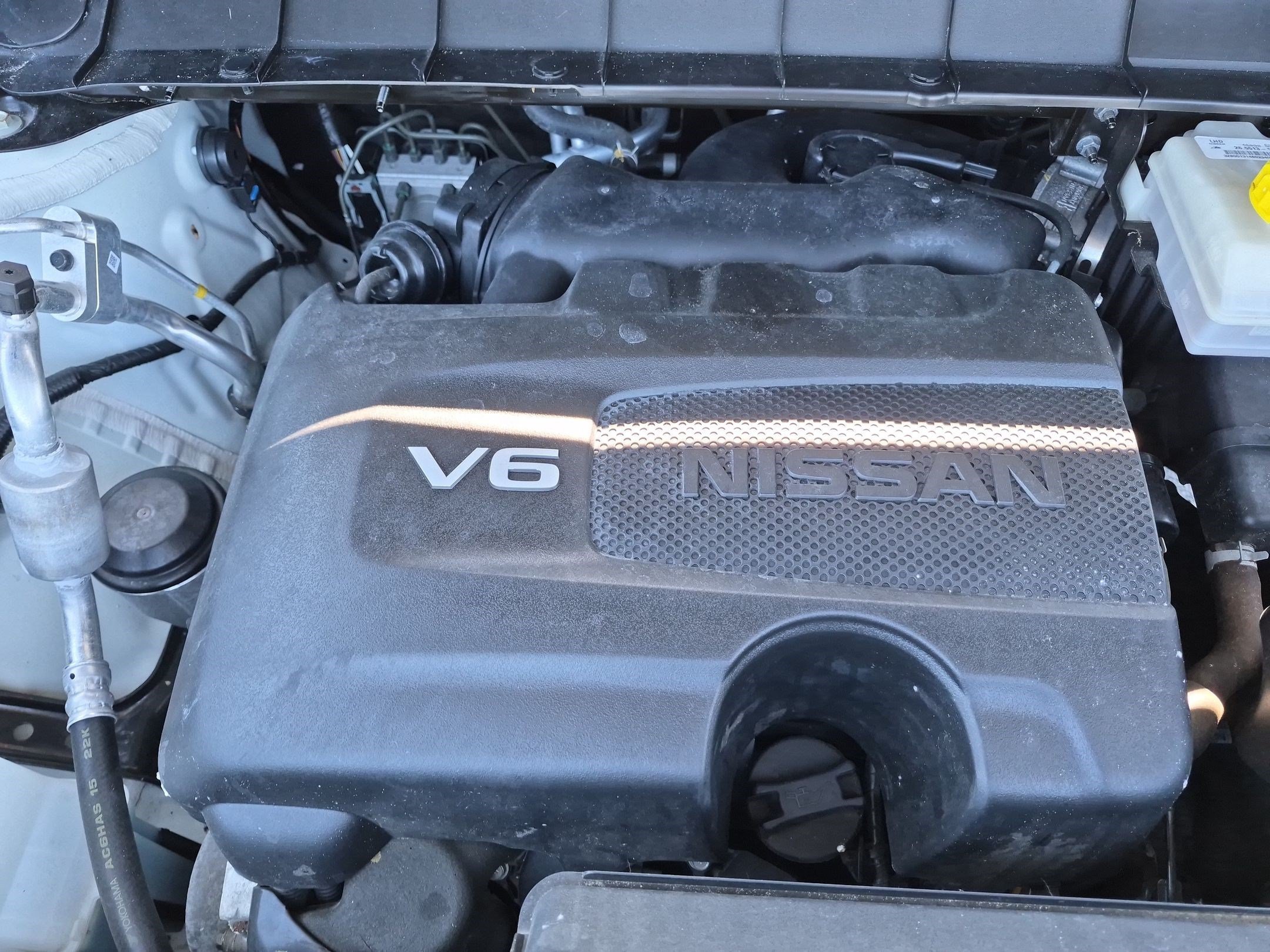 Used 2023 Nissan Pathfinder SL w/ Lighting Package (N92) FWD image 36