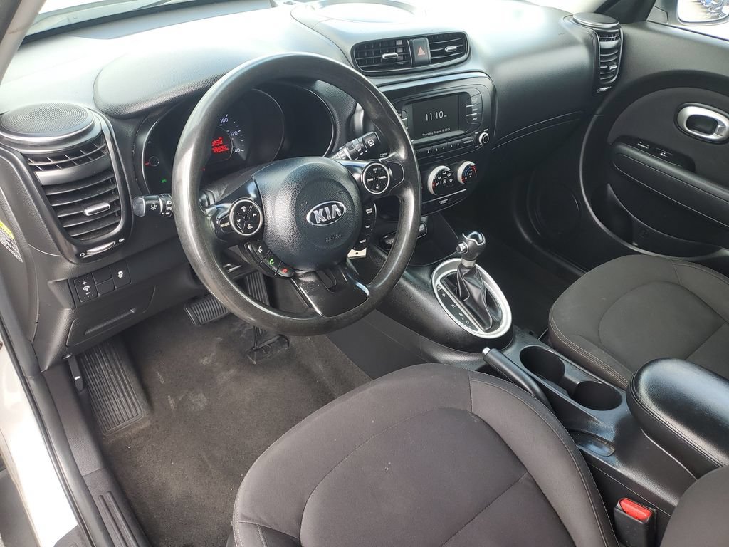 Used 2018 Kia Soul FWD image 8